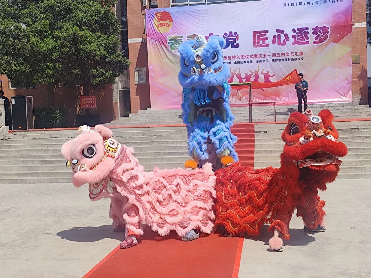 edc1de6a74d1a4e28c67965162309ab3.jpg